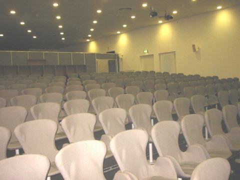 Der Presseraum des FC Bayern